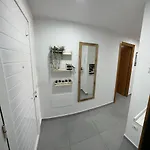 Bilbao House 公寓 阿德耶